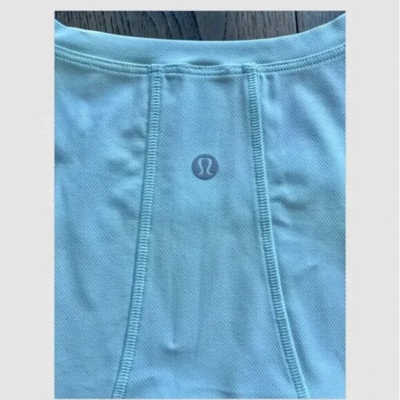 Lululemon New Muscle Love Crop Tank Tough Size 6 Mint Green Yoga Workout Top NWT - Picture 5 of 8